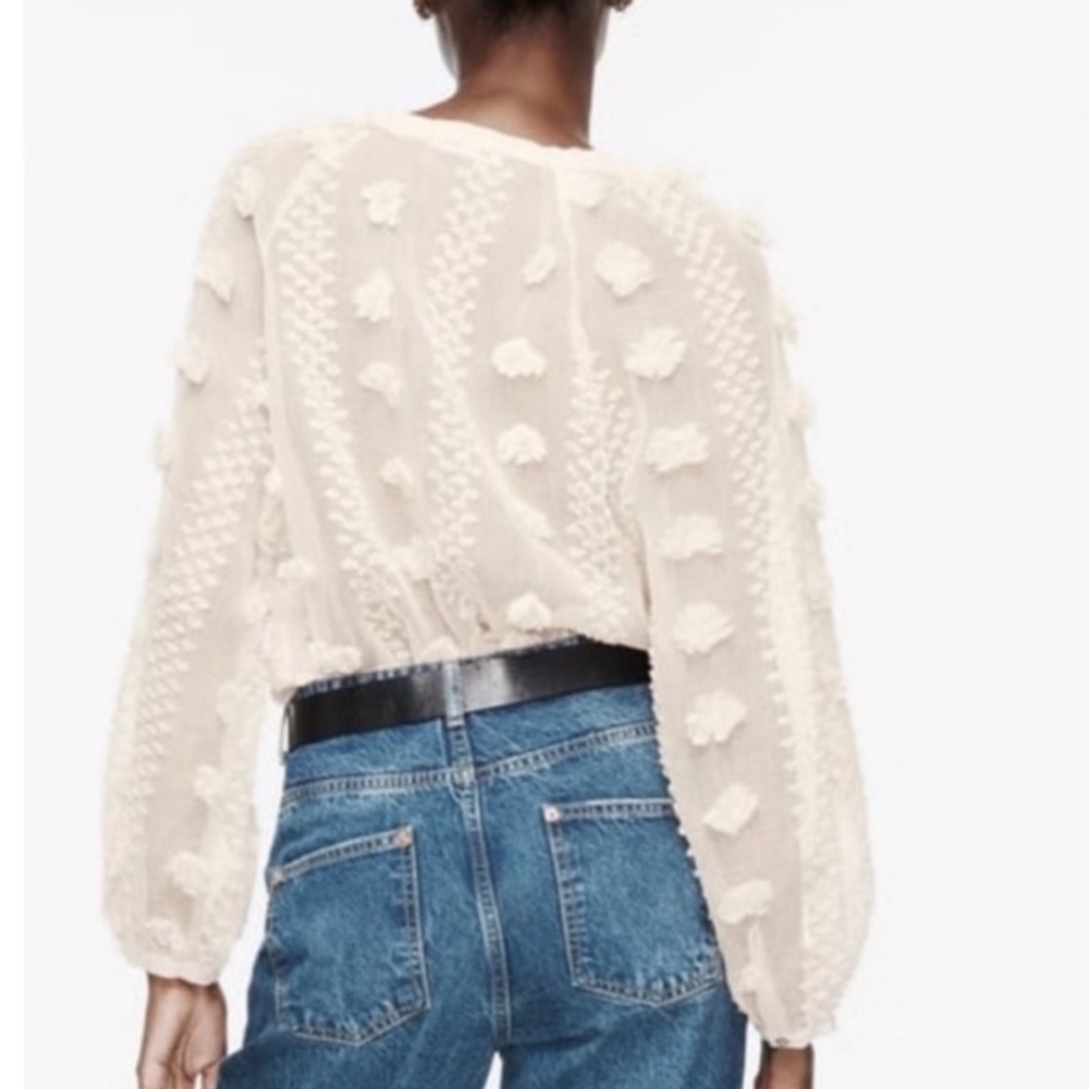 Zara 3D Floral Print Textured Cream Top Size XS